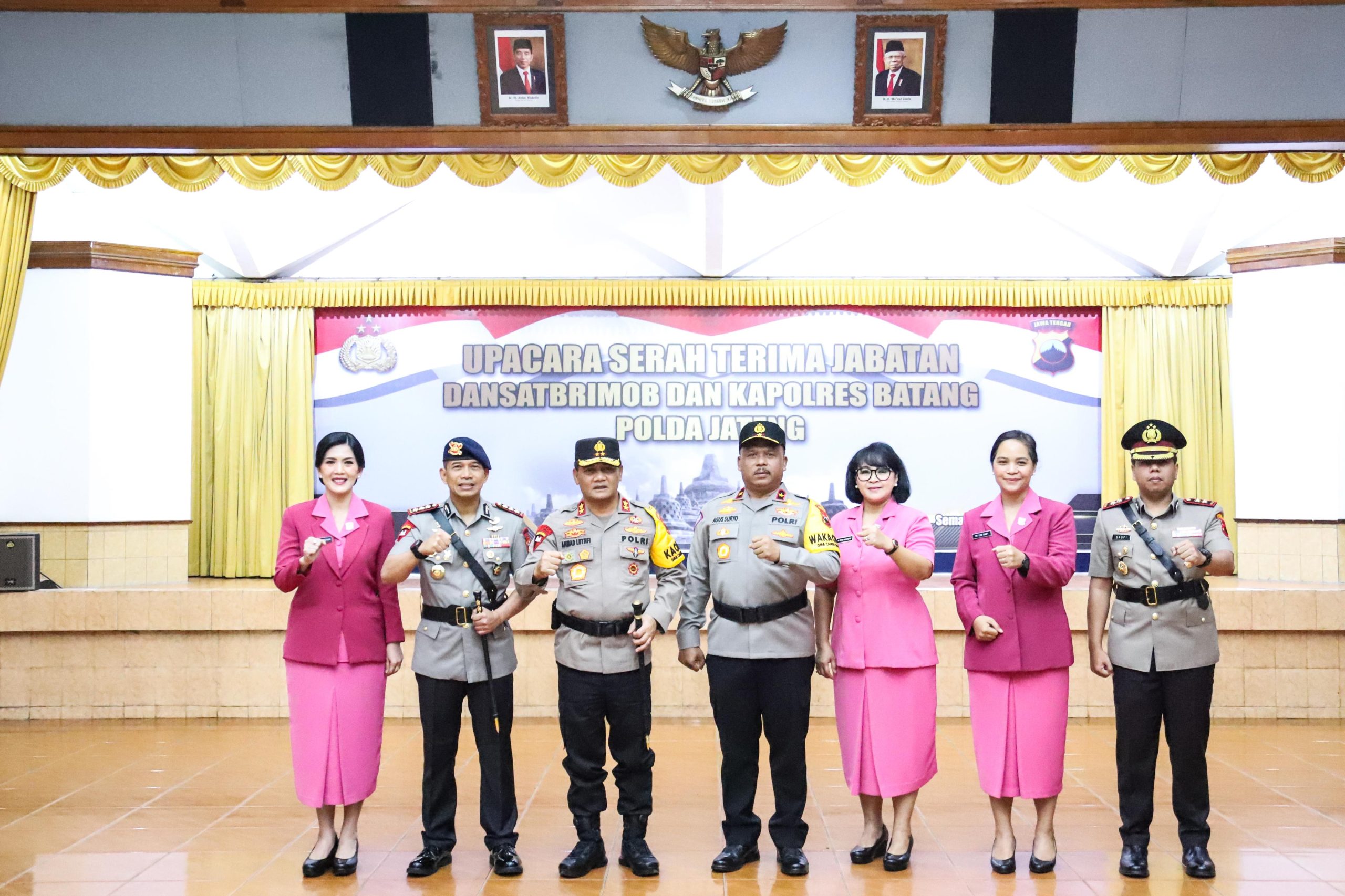 Irjen Ahmad Luthfi Pimpin Serah Terima Jabatan Dansat Brimob Polda Jateng dan Kapolres Batang