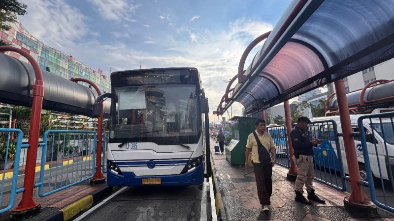 Asik! Berkeliling Jabodetabek Naik Transportasi Umum Saat HUT RI ke-80 Cuma Rp80