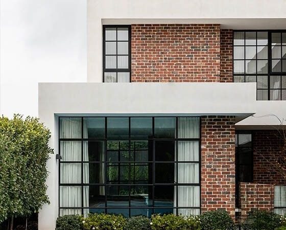 5 Model Rumah Tanpa Atap Lantai Satu yang Membuat Nyaman!