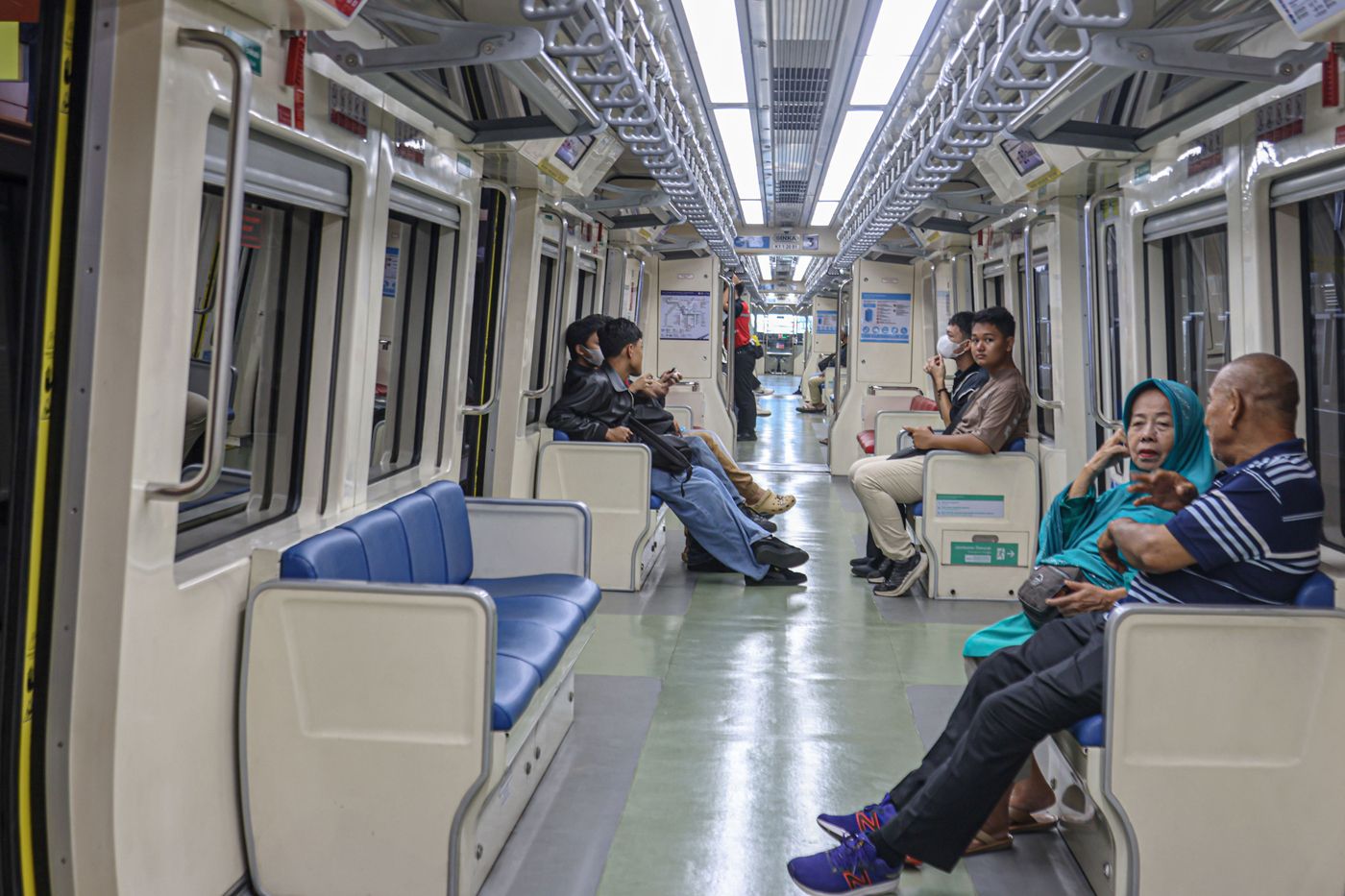Dikson Gede-gedean! Naik LRT Jabodebek Saat Ulang Tahun ke-80 RI Hanya Rp 80 untuk Seluruh Rute Perjalanan