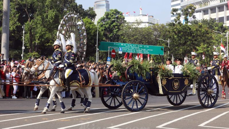 Lihat Detail Kereta Kencana Garuda Prabayaksa, Saat Pawai Bendera Merah Putih dan Teks Proklamasi