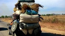 5 Tanda Mobil Kelebihan Muatan, Wajib Diketahui Agar Perjalanan Tetap Aman