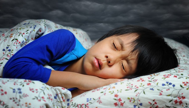 Penyebab dan Cara Mengatasi Insomnia yang Diderita Anak