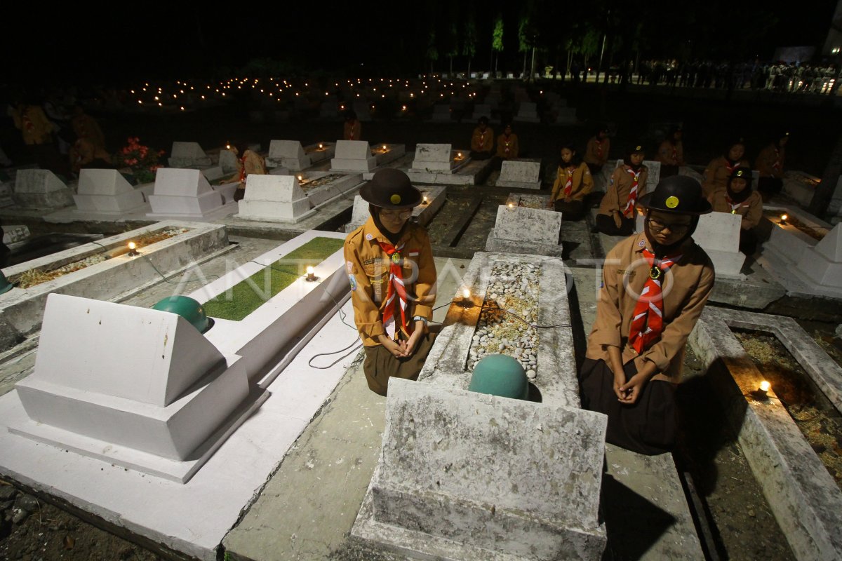 Gubernur Anwar Hafid Memimpin Apel Kehormatan dan Renungan Suci Merayakan Hari Ulang Tahun ke-80 RI di Kota Palu