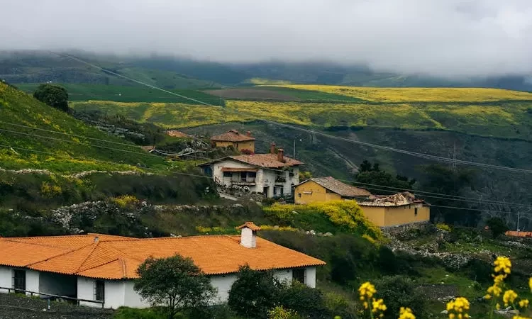 Stasiun Nagreg: Ikon Perkeretaan Jawa Barat di Ketinggian 848 Mdpl