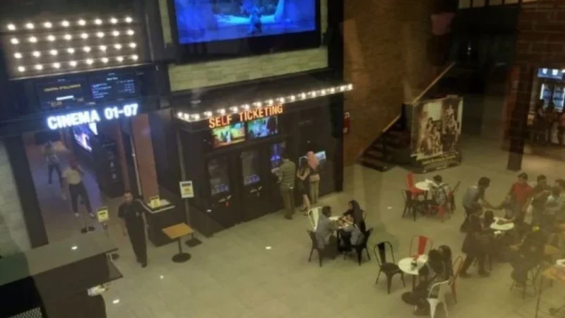 Jadwal Tayang Film Perempuan Pembawa Sial di Bioskop Sidoarjo Hari Ini