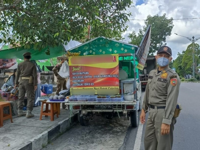Satpol PP Paser Tertibkan PKL dan Kios di Dua Titik, Langgar Fungsi Trotoar