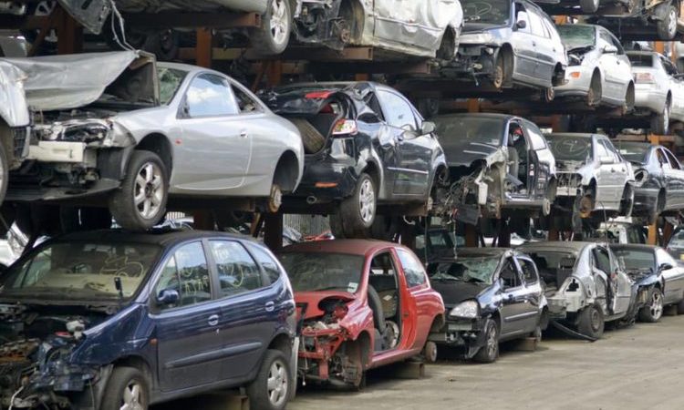 Mobil Tua Dianggap Berbahaya, Pemerintah Tawarkan Insentif Ganti dengan Mobil Baru, Tapi di Malaysia