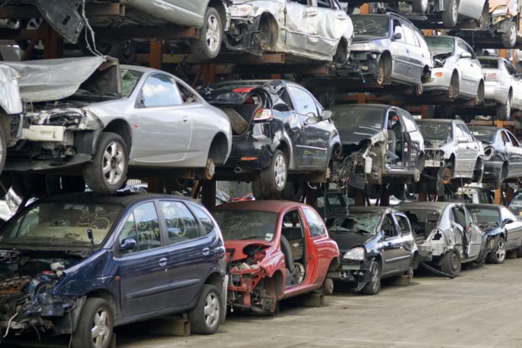 Mobil Tua Dianggap Berbahaya, Pemerintah Tawarkan Insentif Ganti dengan Mobil Baru, Tapi di Malaysia