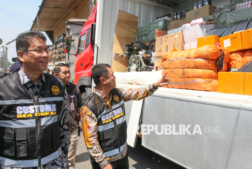 Purbaya Perketat Penindakan Rokok Ilegal, 816 Juta Batang Musnahkan Hingga September 2025