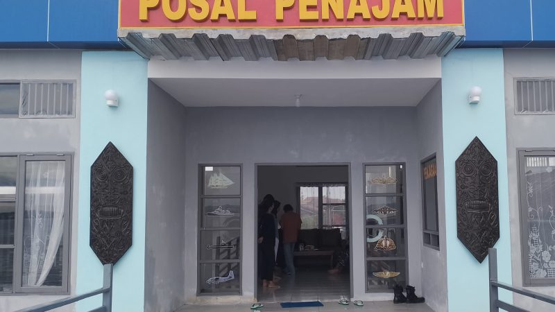 Danlanal Balikpapan Berkunjung ke Pos TNI AL Penajam, Beri Semangat Prajurit Jaga Keamanan Laut