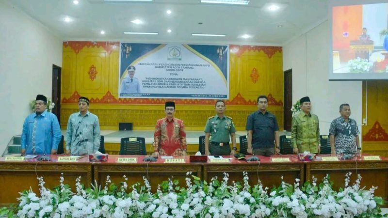 Seluruh Kepala OPD Sumedang Diminta Pantau Pembangunan