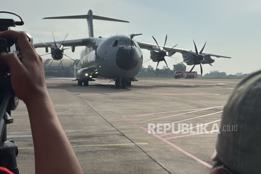 Pesawat Airbus A400M TNI AU Mendarat di Lanud Halim