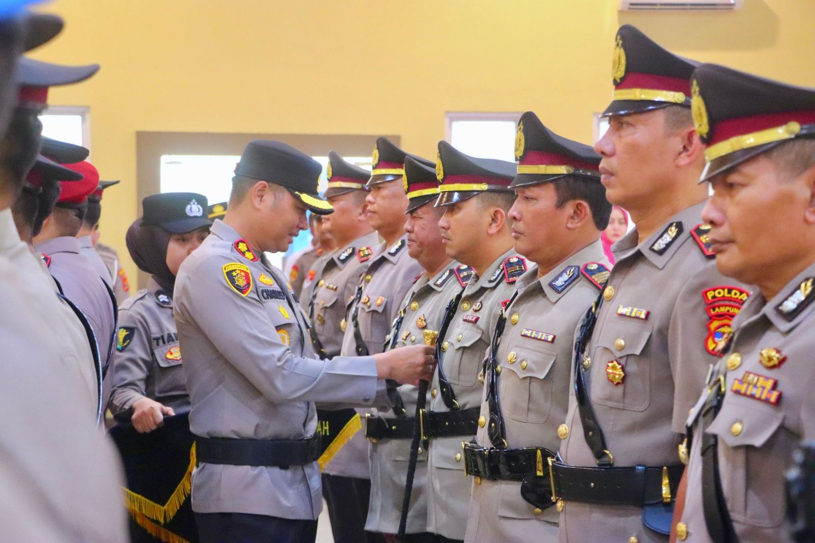 Rotasi Jabatan, Kapolres Lampung Tengah Pimpin Sertijab Sejumlah Pejabat Utama dan Kapolsek Jajaran